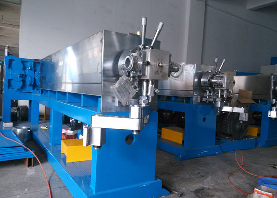PVC Cable Extruder Machine ,  Wire Extruder Machine For 10 16 25 35 50 70 95